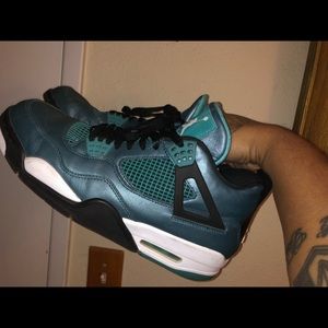jordan retro 4s teal